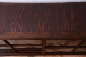 アンティーク家具　古い木のアンティークサイドボード(横型収納棚)(1)