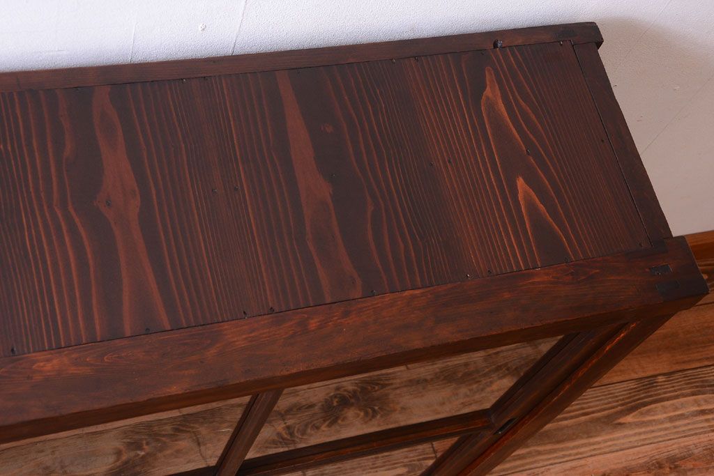 アンティーク家具　古い木のアンティークサイドボード(横型収納棚)(1)