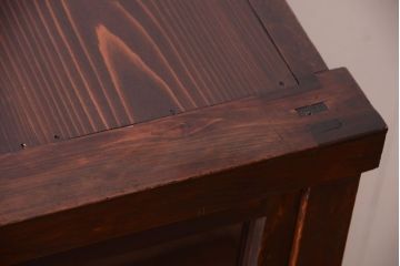 アンティーク家具　古い木のアンティークサイドボード(横型収納棚)(1)