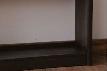 アンティーク家具　小振りでシンプルな古い木製の本棚