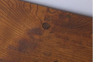 レトロ家具　昭和レトロな古い木製の脚付き本箱