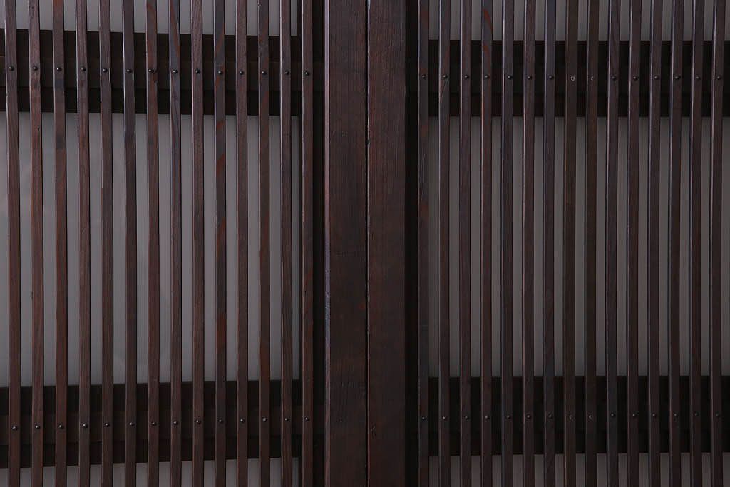 古民具・骨董　裏ガラス入り!ガラス帯のアンティーク格子戸2枚セット