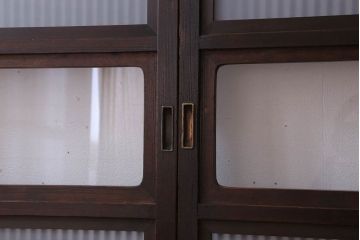 古民具・骨董　裏ガラス入り!ガラス帯のアンティーク格子戸2枚セット