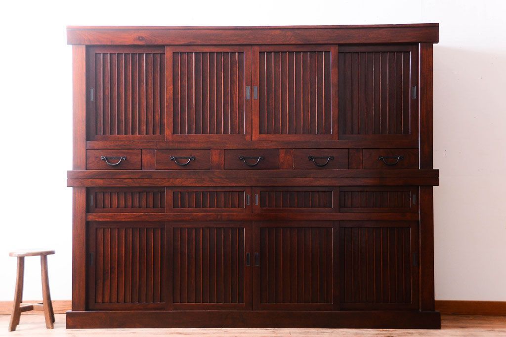 中古　民芸家具　高級品　特大!七尺　重ね水屋箪笥(定価約220万円)