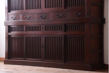 中古　民芸家具　高級品　特大!七尺　重ね水屋箪笥(定価約220万円)