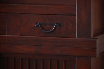 中古　民芸家具　高級品　特大!七尺　重ね水屋箪笥(定価約220万円)