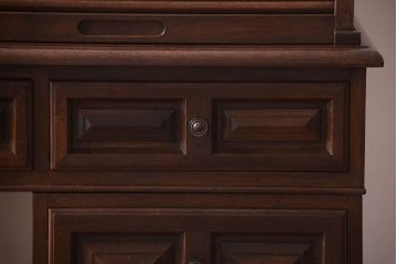 ヴィンテージ家具　高級ビンテージ　凝った意匠が美しい組み立て式ロールトップデスク