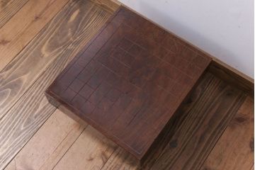 アンティーク雑貨　古い欅材製!アンティーク将棋盤(飾り台)