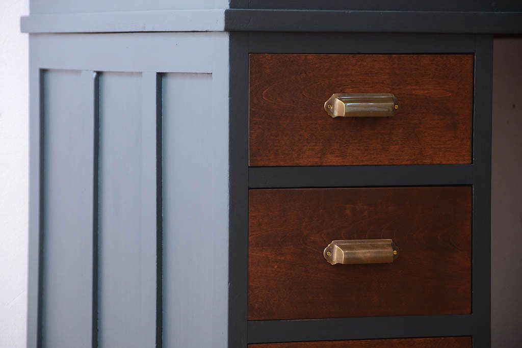 アンティーク家具　古いカバ材の上質な組み立て式両袖机(デスク)