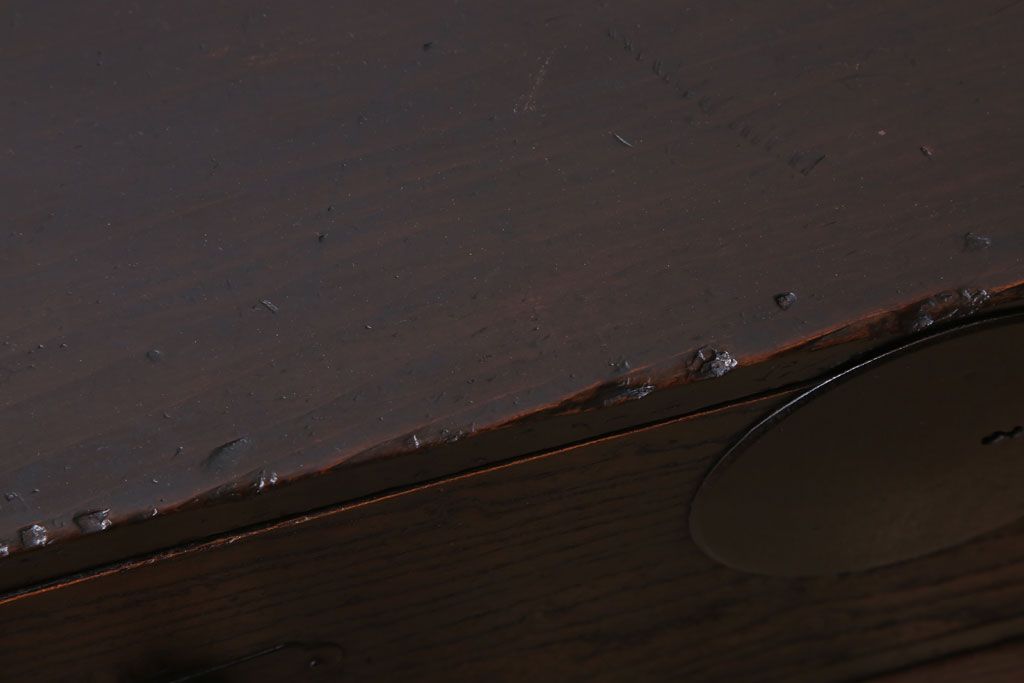 アンティーク家具　和製アンティーク　前面欅材製!丸金具付きの古い重ね衣装箪笥