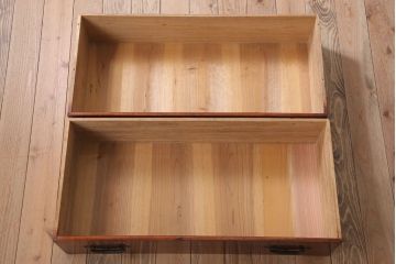 アンティーク家具　明治期!古民具・骨董　漆塗り　上質な重ね衣装箪笥(観音箪笥)