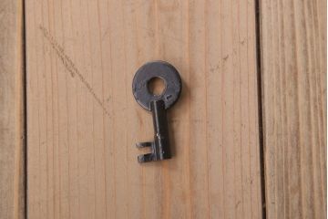 アンティーク家具　明治期!古民具・骨董　漆塗り　上質な重ね衣装箪笥(観音箪笥)