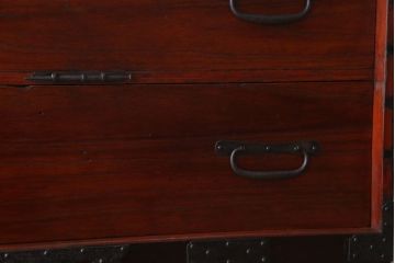 アンティーク家具　明治期!古民具・骨董　漆塗り　上質な重ね衣装箪笥(観音箪笥)