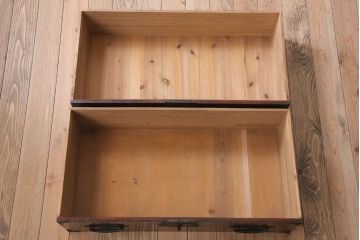 アンティーク家具　明治期!古民具・骨董　漆塗り　上質な重ね衣装箪笥(観音箪笥)