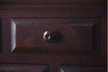 中古　北海道民芸家具　チェスト(箪笥)(定価約24万円)