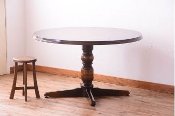 中古　飛騨産業　キツツキマーク　穂高　ラウンドダイニングテーブル