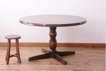 中古　飛騨産業　キツツキマーク　穂高　ラウンドダイニングテーブル