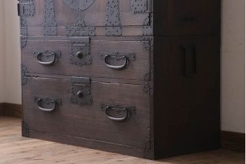 アンティーク家具　明治期　アンティークの重ね観音箪笥(衣装箪笥・時代箪笥)