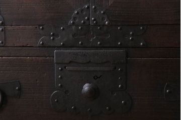 アンティーク家具　明治期　アンティークの重ね観音箪笥(衣装箪笥・時代箪笥)