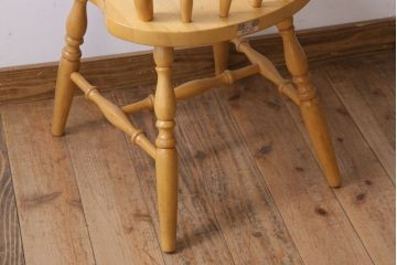 中古　飛騨家具　柏木工　明るい木味のウィンザーチェア(ダイニングチェア、ウインザーチェア)(1)