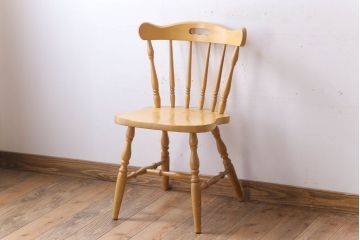 中古　飛騨家具　柏木工　明るい木味のウィンザーチェア(ダイニングチェア、ウインザーチェア)(2)