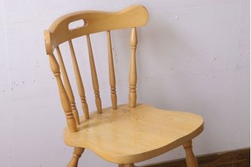 中古　飛騨家具　柏木工　明るい木味のウィンザーチェア(ダイニングチェア、ウインザーチェア)(2)