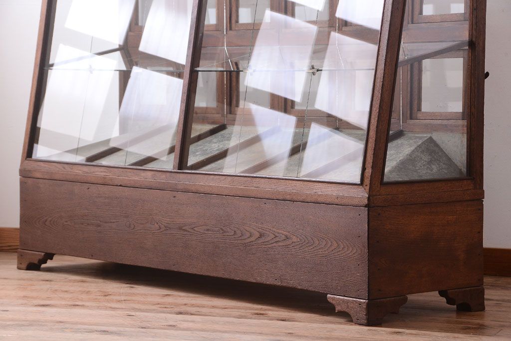 レトロ家具　古い商店の昭和レトロな引き出し付きガラスケース(陳列ケース・マス目棚)
