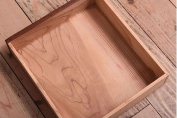 レトロ家具　昭和レトロ　古い木製のアンティーク5杯小引き出し(2)