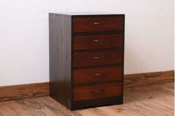 レトロ家具　昭和レトロ　古い木製のアンティーク5杯小引き出し(2)