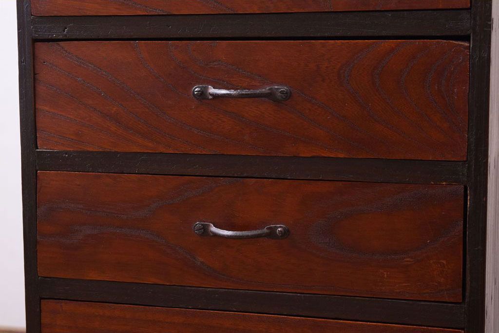 レトロ家具　昭和レトロ　古い木製のアンティーク5杯小引き出し(2)