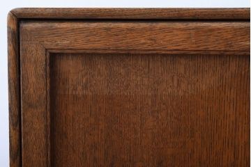 レトロ家具　扉付き!古いナラ材製の昭和レトロなアンティーク小引き出し