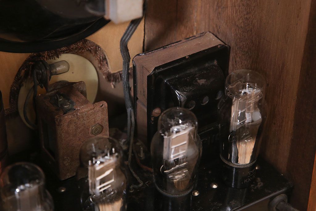 アンティーク雑貨　昭和レトロ　ナナオラ　65型　古い真空管ラジオ