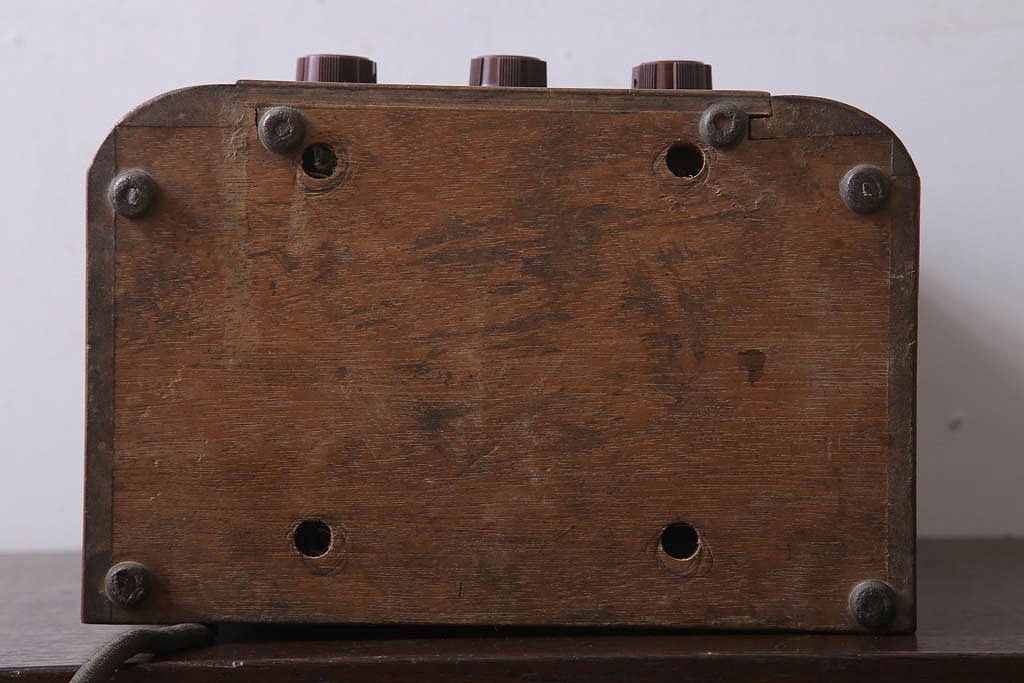 アンティーク雑貨　昭和レトロ　ナナオラ　65型　古い真空管ラジオ