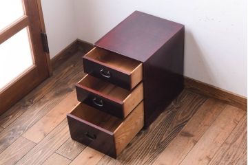 アンティーク家具　大正・昭和期　古い木製のアンティーク小引き出し