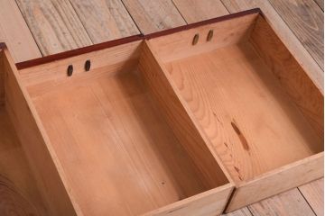 アンティーク家具　大正・昭和期　古い木製のアンティーク小引き出し