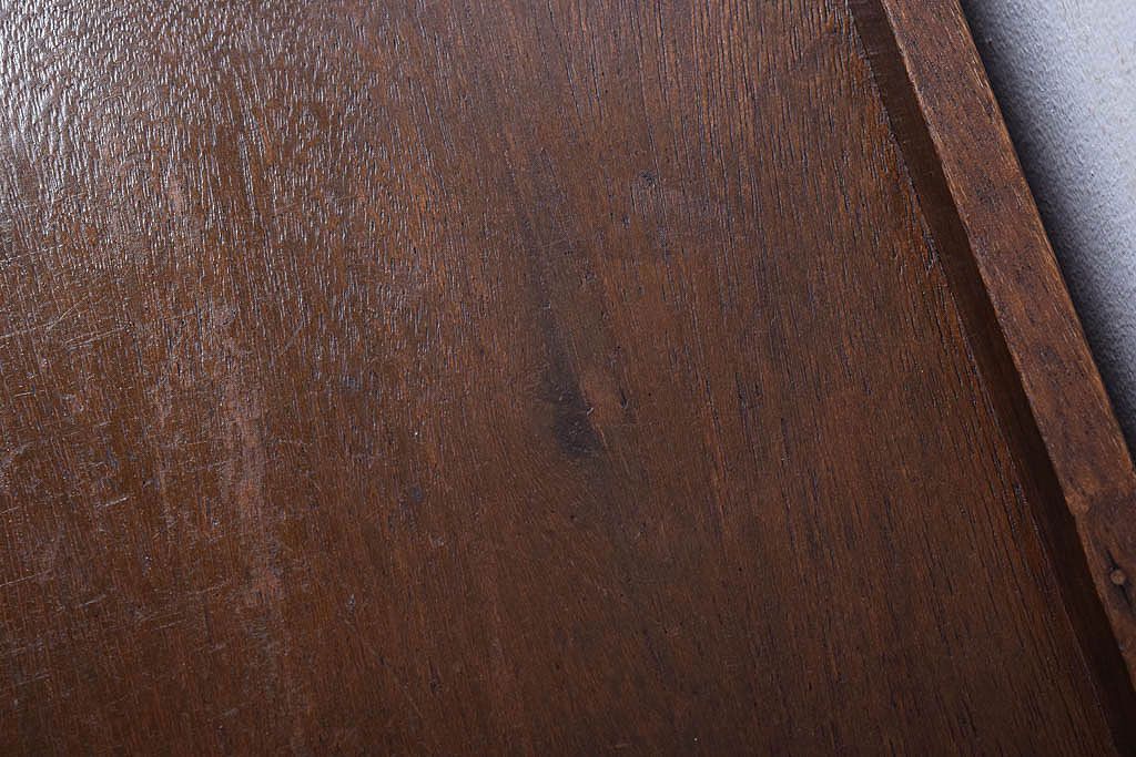 レトロ家具　昭和レトロ　古い木製の小ぶりなアンティーク縦型書類棚(カルテケース)(1)