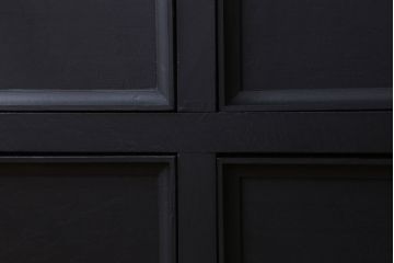 アンティーク家具　マットブラックペイント!おしゃれなローチェスト(ローボード)