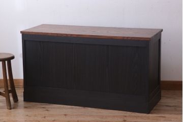 アンティーク家具　マットブラックペイント!おしゃれなローチェスト(ローボード)