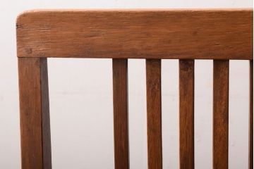 アンティーク家具　クッション座面　オーク材製のシンプルなアンティークチェア