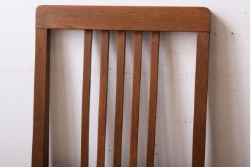 アンティーク家具　クッション座面　オーク材製のシンプルなアンティークチェア