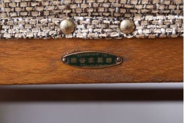 アンティーク家具　クッション座面　オーク材製のシンプルなアンティークチェア