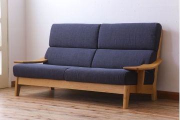 中古美品　ブランド家具　頑固おやじ(GANKO OYAJI)　シンプルでおしゃれなアームソファ(定価約23万円)