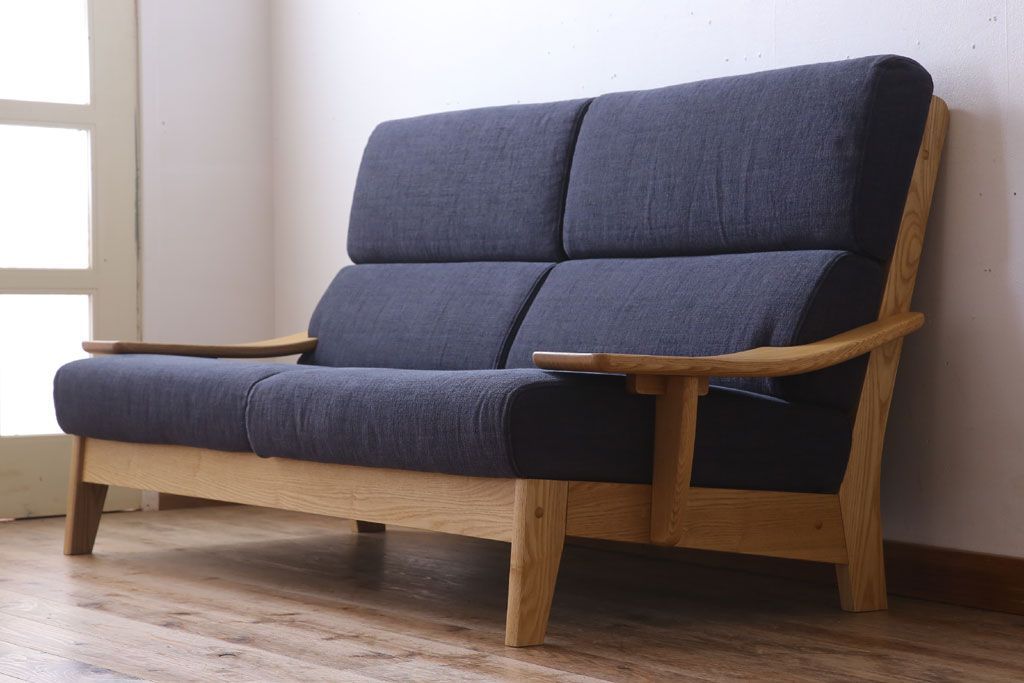 中古美品　ブランド家具　頑固おやじ(GANKO OYAJI)　シンプルでおしゃれなアームソファ(定価約23万円)