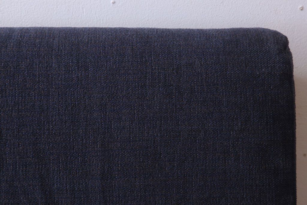 中古美品　ブランド家具　頑固おやじ(GANKO OYAJI)　シンプルでおしゃれなアームソファ(定価約23万円)