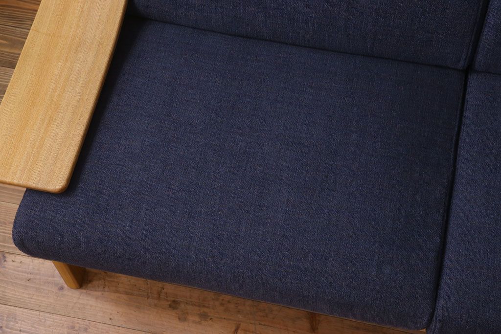 中古美品　ブランド家具　頑固おやじ(GANKO OYAJI)　シンプルでおしゃれなアームソファ(定価約23万円)