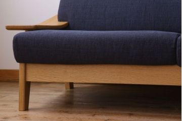 中古美品　ブランド家具　頑固おやじ(GANKO OYAJI)　シンプルでおしゃれなアームソファ(定価約23万円)