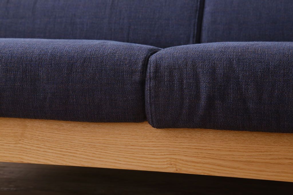 中古美品　ブランド家具　頑固おやじ(GANKO OYAJI)　シンプルでおしゃれなアームソファ(定価約23万円)