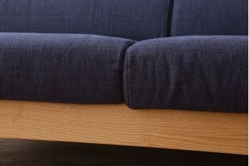 中古美品　ブランド家具　頑固おやじ(GANKO OYAJI)　シンプルでおしゃれなアームソファ(定価約23万円)