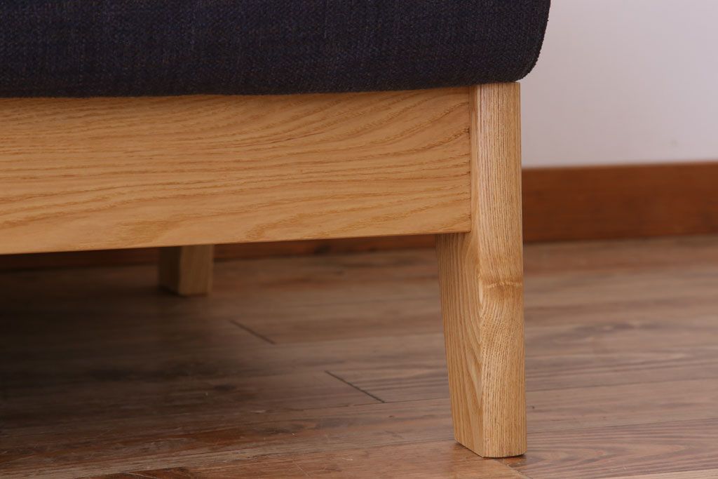 中古美品　ブランド家具　頑固おやじ(GANKO OYAJI)　シンプルでおしゃれなアームソファ(定価約23万円)