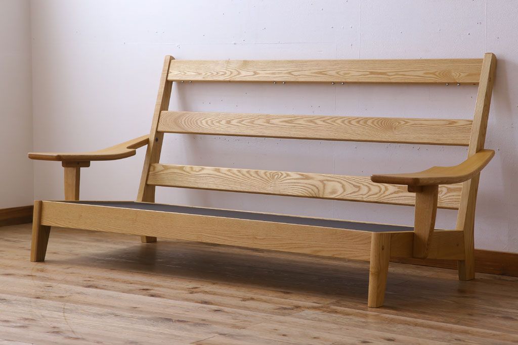 中古美品　ブランド家具　頑固おやじ(GANKO OYAJI)　シンプルでおしゃれなアームソファ(定価約23万円)